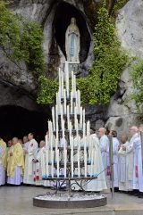 2013 Lourdes Pilgrimage - SATURDAY TRI MASS GROTTO (95/140)